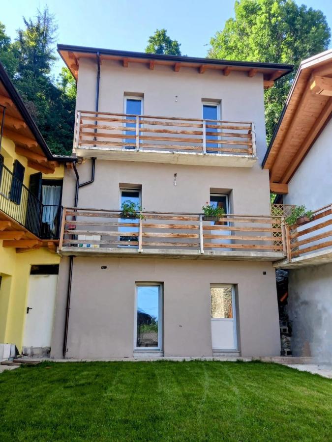 Ferienwohnung La Rondine Roccasparvera Exterior foto